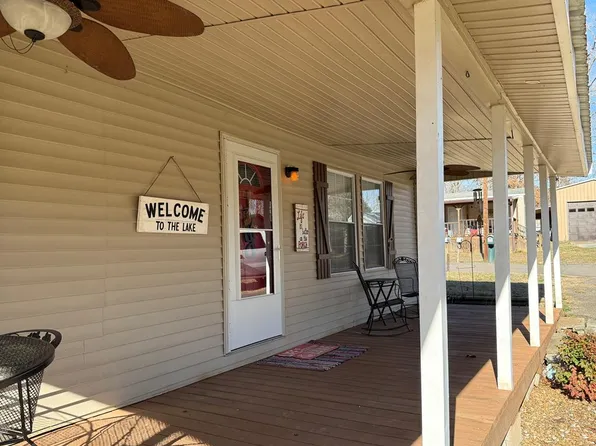 180 Walnut Dr, Springville, TN 38256