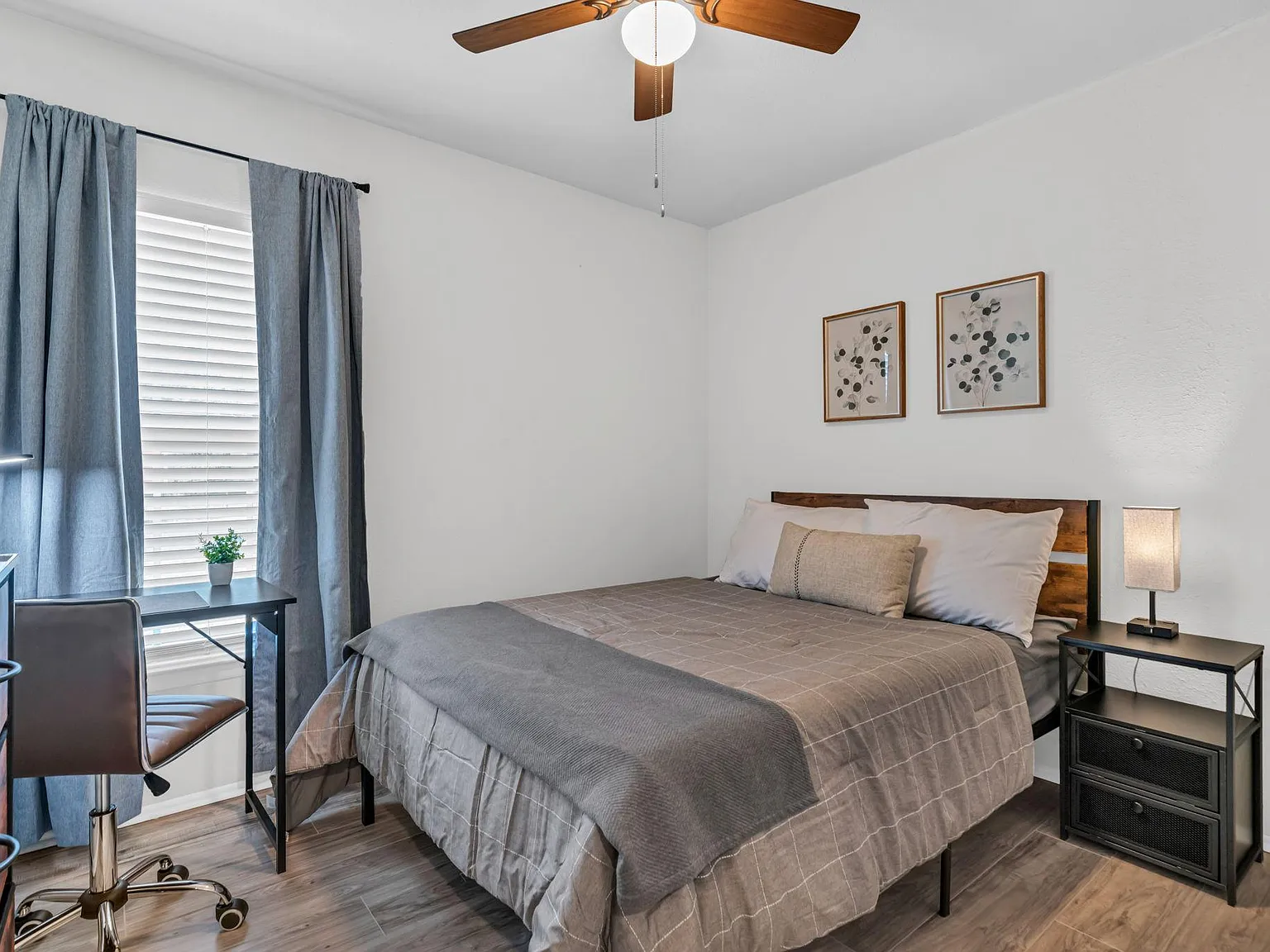 4 bed, 3.0 bath, 1855 sqft, $663 — Photo 2