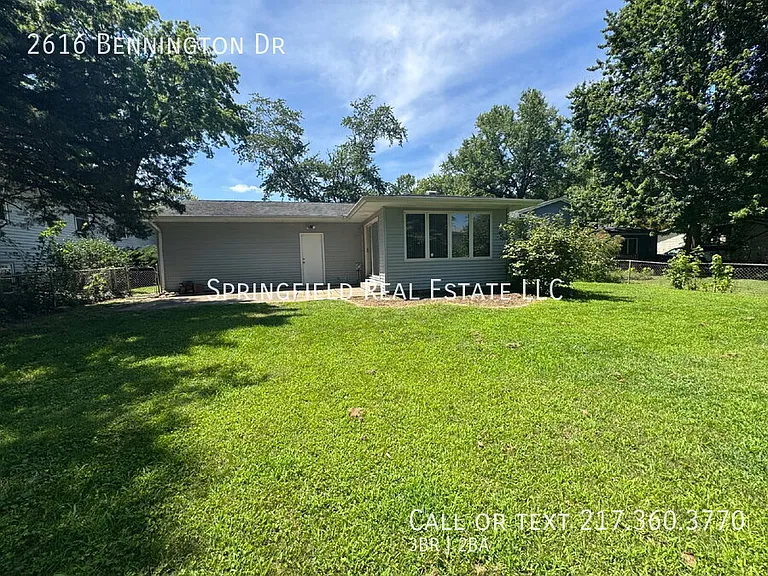 2616 Bennington Dr — Photo 44