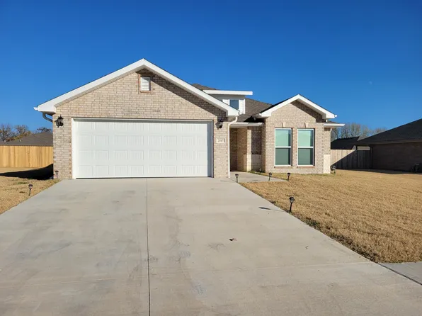 2007 Bogey Ln, Neosho, MO 64850