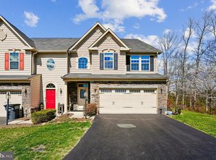 24878 Helms Ter, Aldie, VA