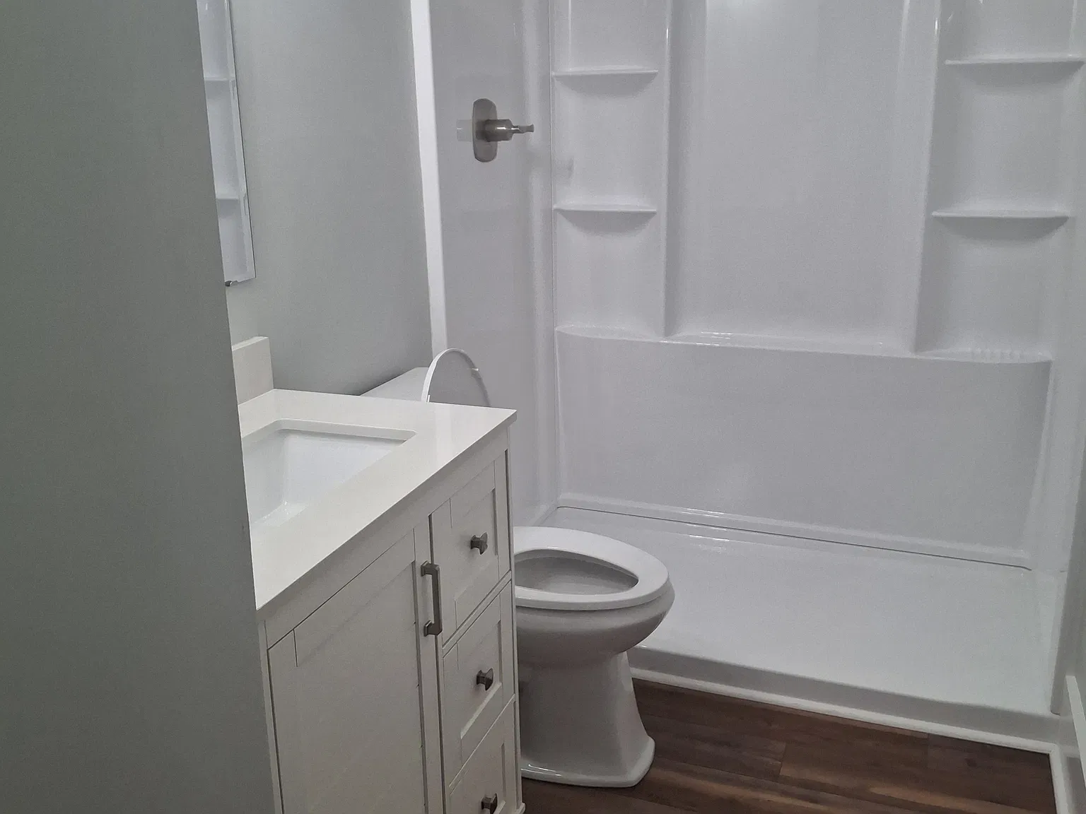 3 bed, 2800 sqft, $1,900 — Photo 3
