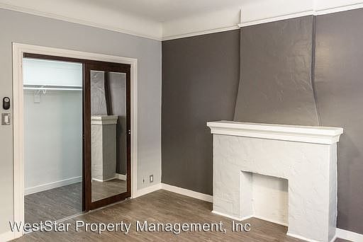 4th image of 444 Chestnut Ave APT 02