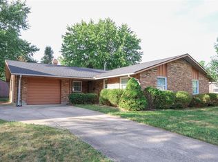 6286 Leawood Dr, Dayton, OH 45424