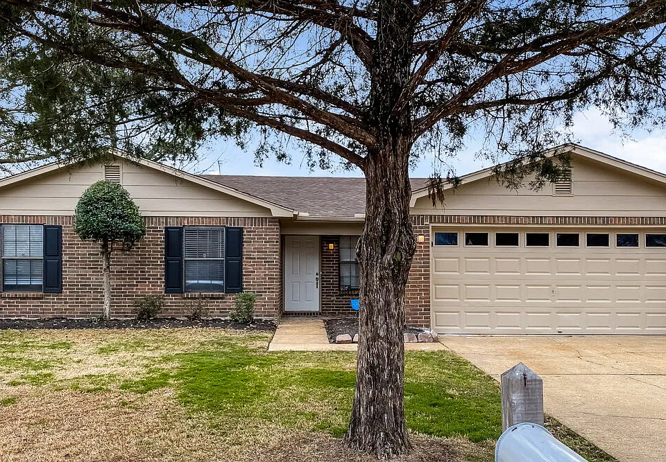 6597 Jennifer Dr