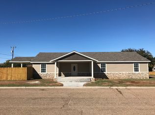 510 Avenue F, Farwell, TX 79325