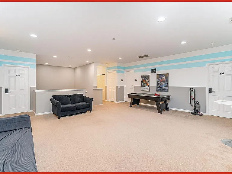 Broad Oak Dr — Photo 10