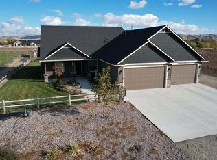 1986 Lower Bluff Rd, Emmett, ID 83617