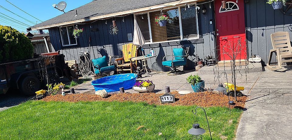 1st image of 1113 9th St