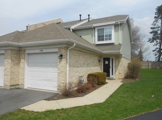 398 Lakeview Cir, Bolingbrook, IL 60440