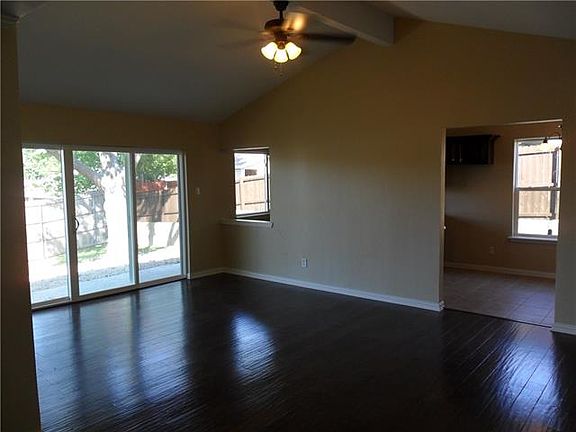 2nd image of 1601 High Meadow Dr