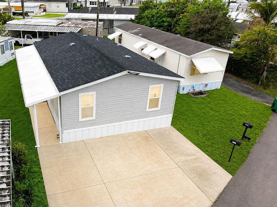 1st image of 8516 SW 17th Court