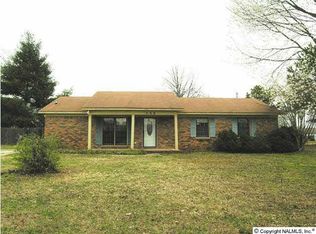 508 Rye Dr, Decatur, AL 35603
