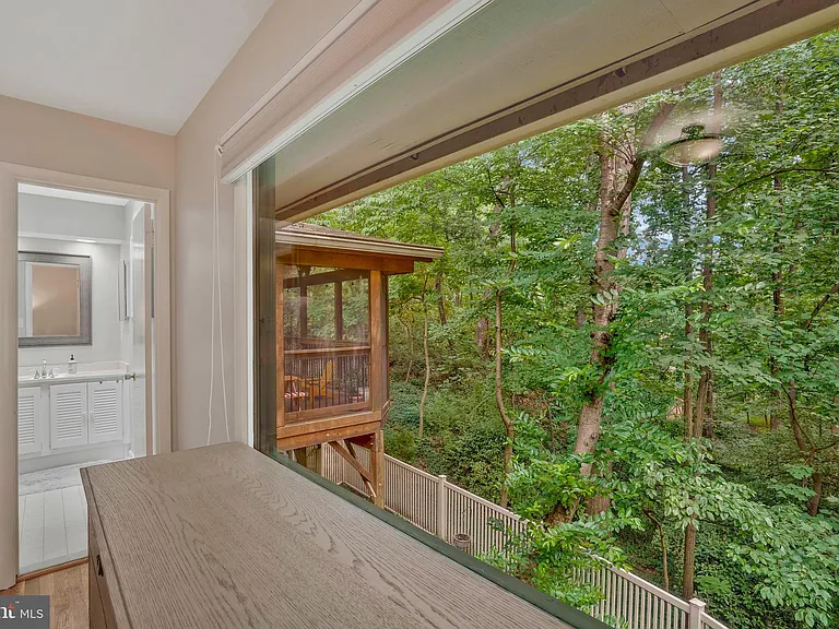 1715 Hollinwood Dr — Photo 25