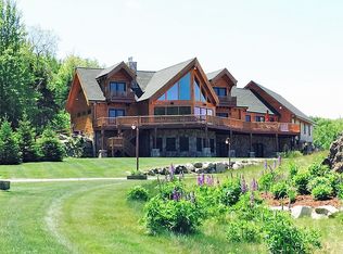 390 Tuttlebrook Rd, Carroll, NH 03598