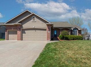 3717 N High Point St, Wichita, KS 67205