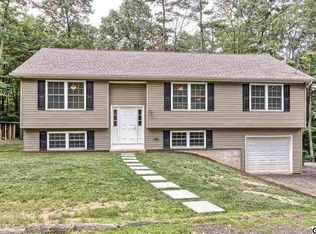 722 Pine Hill Rd, Duncannon, PA 17020