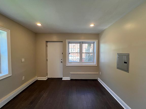 3rd image of 2505 John F Kennedy Blvd #121E
