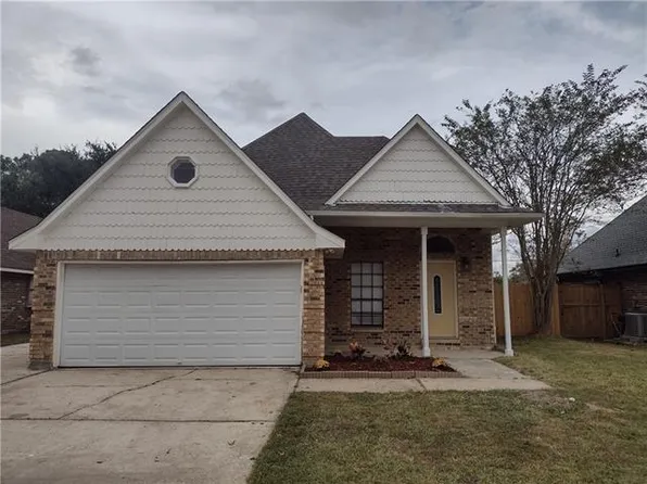 1911 Hempstead Dr, Slidell, LA 70461