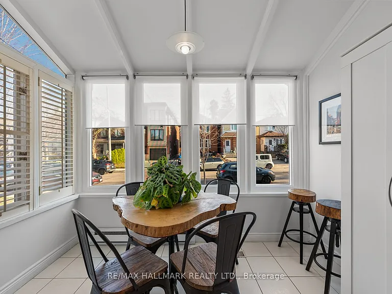 146 Roslin Ave — Photo 10