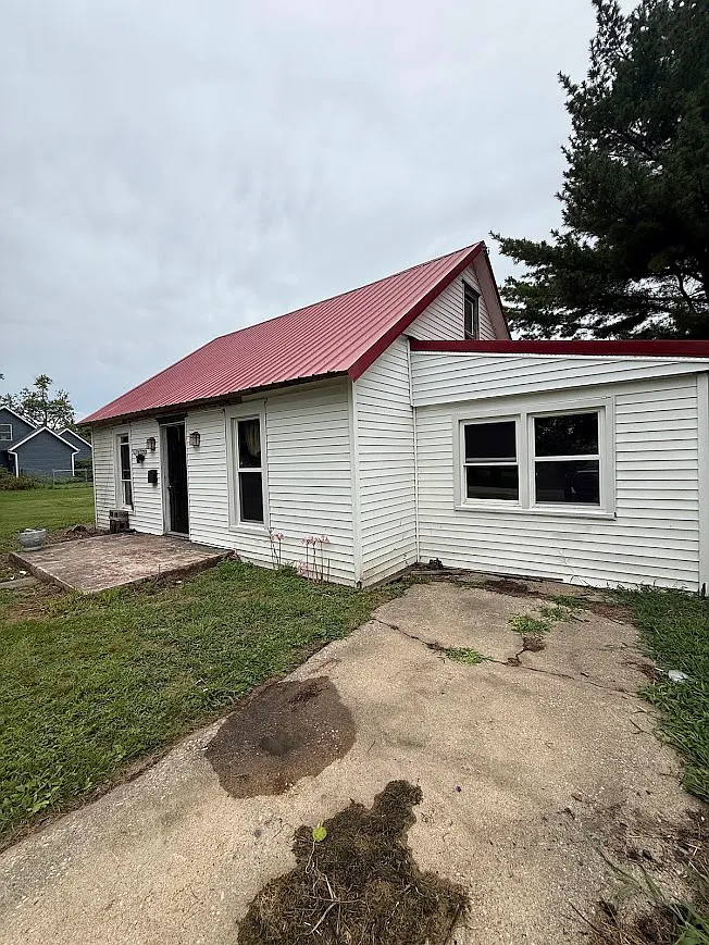 3 bed, 1030 sqft, $1,395 — Photo 3