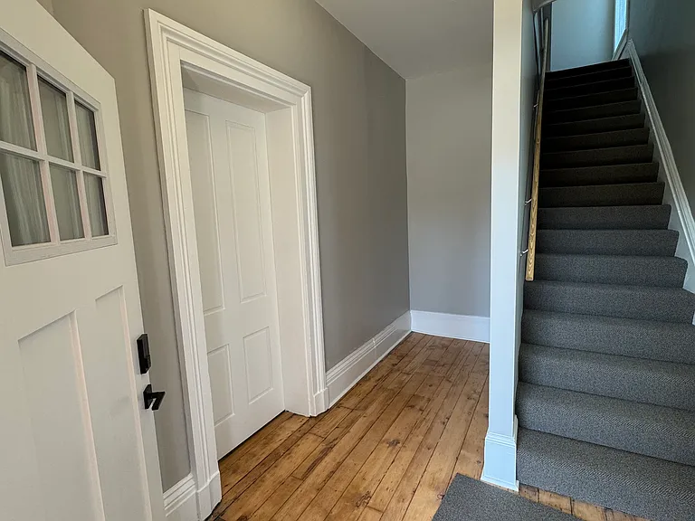 1407 E Market St #1 — Photo 1