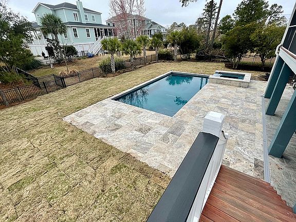 2nd image of 1552 Rivertowne Country Club Dr
