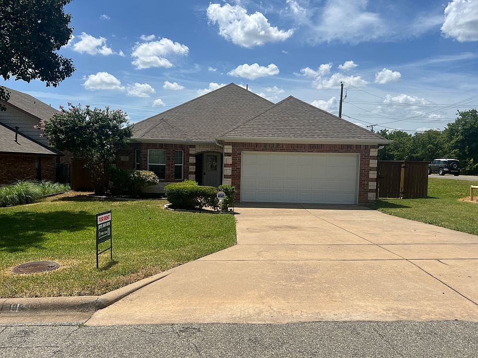 1st image of 100 Forest Creek Dr