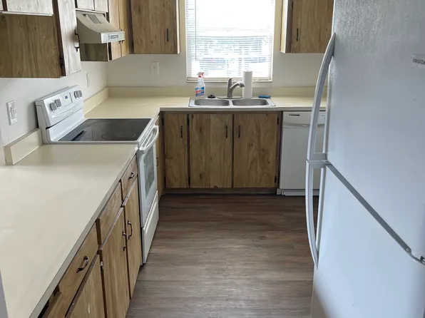 406 Banana Cay Dr, Daytona Beach, FL 32119