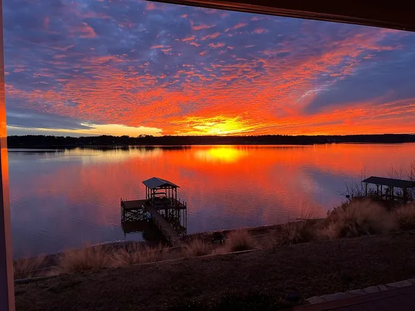 2265 Summerset Bay Dr, Cross Hill, SC 29108