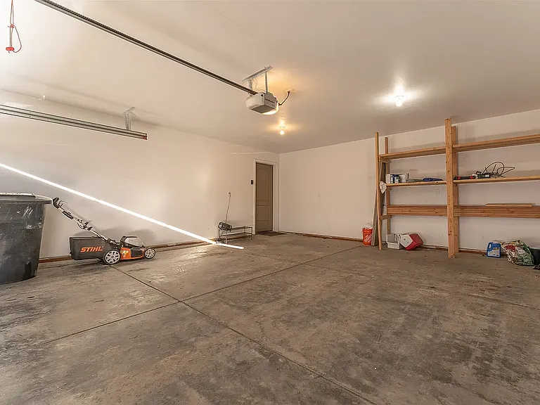 1543 7th Ave W — Photo 23
