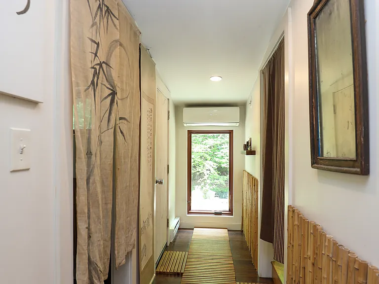 10 Fitzsimmons Ln — Photo 10