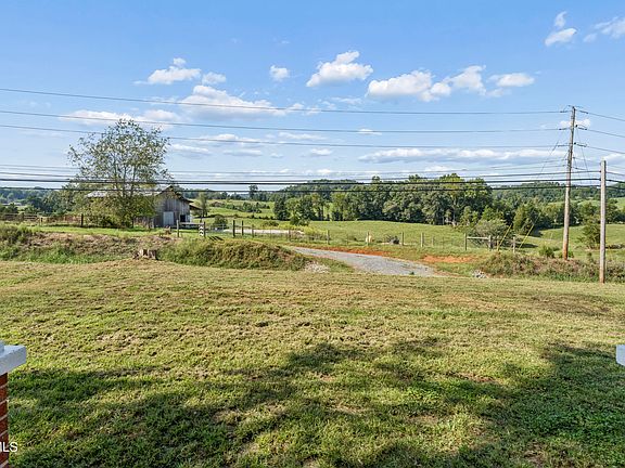5th image of 5344 Carters Valley Rd