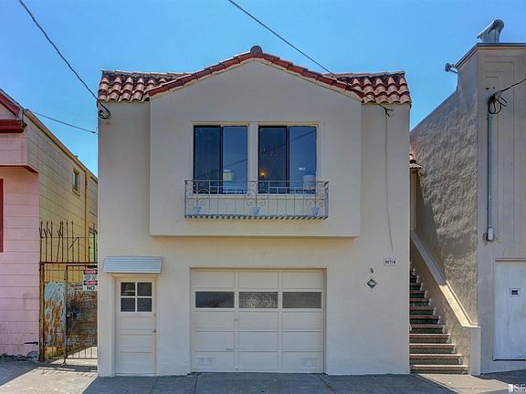 2nd image of 1863 Egbert Ave