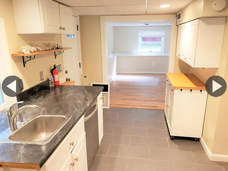 160 Kingston Rd #2 — Photo 17