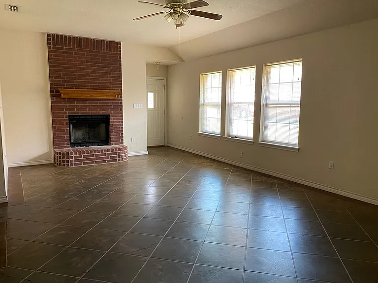 2451 Patriot Commons Rd — Photo 11