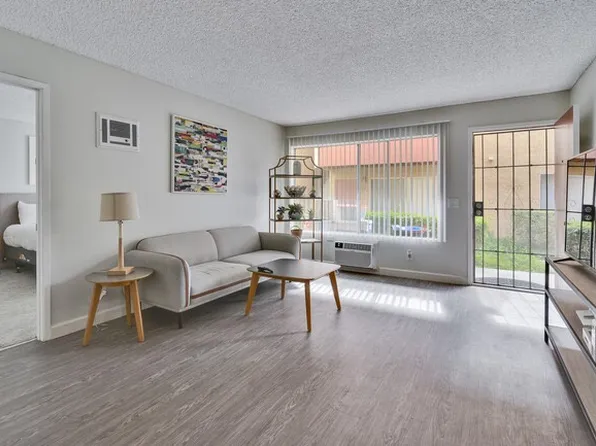 9070 Gramercy Dr, San Diego, CA