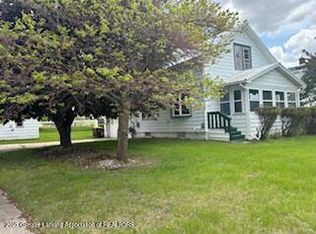 1001 Michigan Ave, Saint Louis, MI 48880