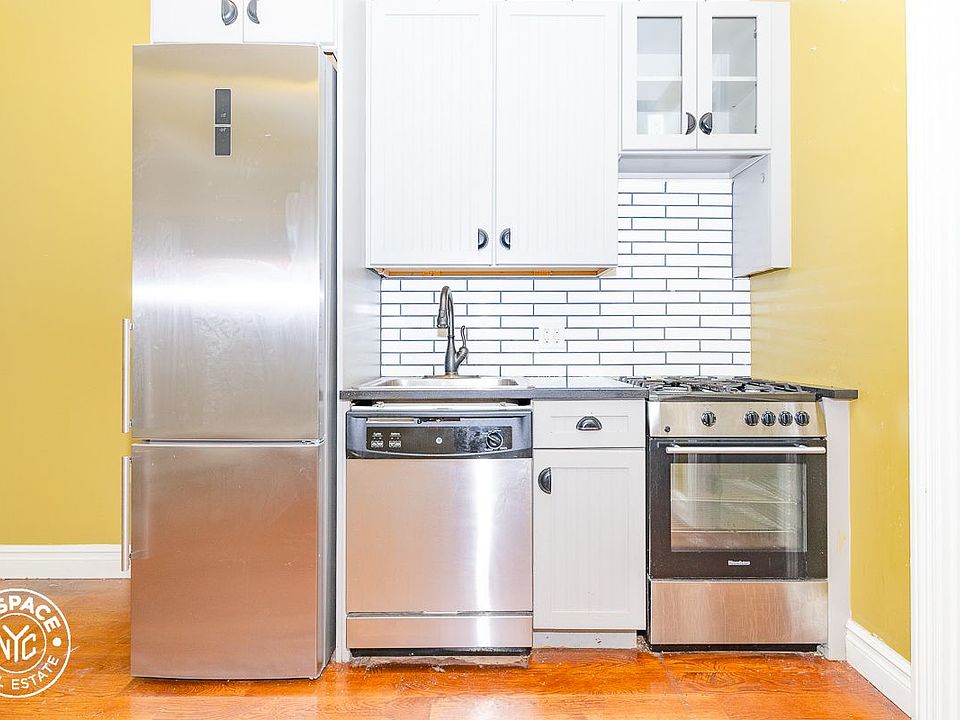 1st image of 236 Meserole St #1FRX