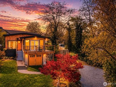 8607 42nd Avenue S, Seattle, WA, 98118