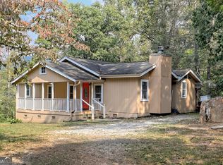 27 Jake Field Ln, Clayton, GA 30525