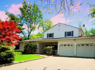 35 Annette Dr, Edison, NJ 08820