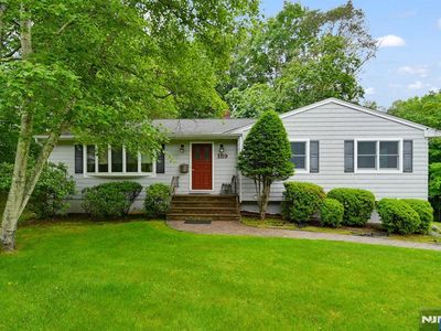 189 Alberon Dr, Park Ridge, NJ, 07656