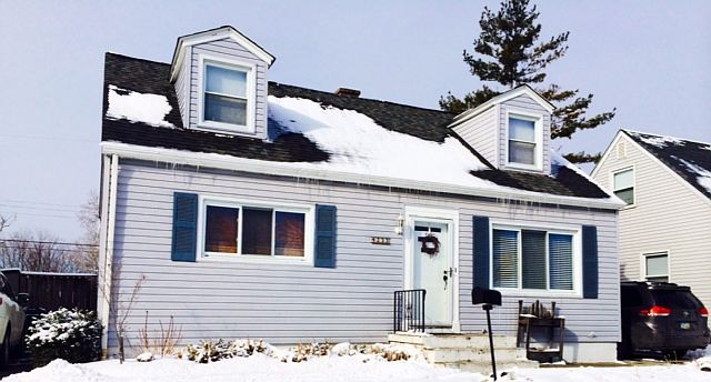 2nd image of 4233 Beechgrove Dr