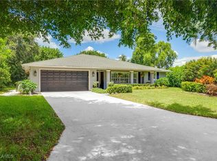 9821 Chelsea Pl, Naples, FL 34109