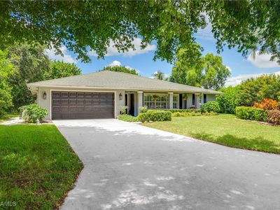 9821 Chelsea Pl, Naples, FL, 34109