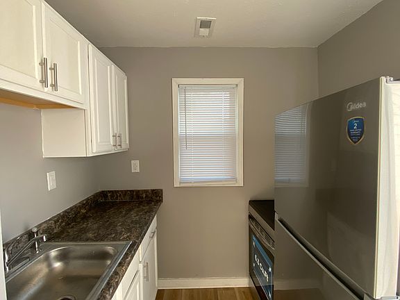 4th image of 2505 Griffiths Ave #1