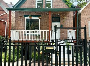 1724 N Lawndale Ave, Chicago, IL 60647