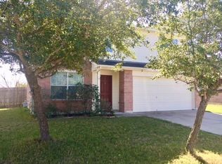 102 Outfitter Dr, Bastrop, TX 78602
