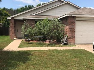 8708 Seven Oaks Ln, Denton, TX 76210